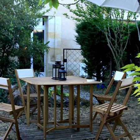 Appartement Le Chateau Mérignac Exterior foto